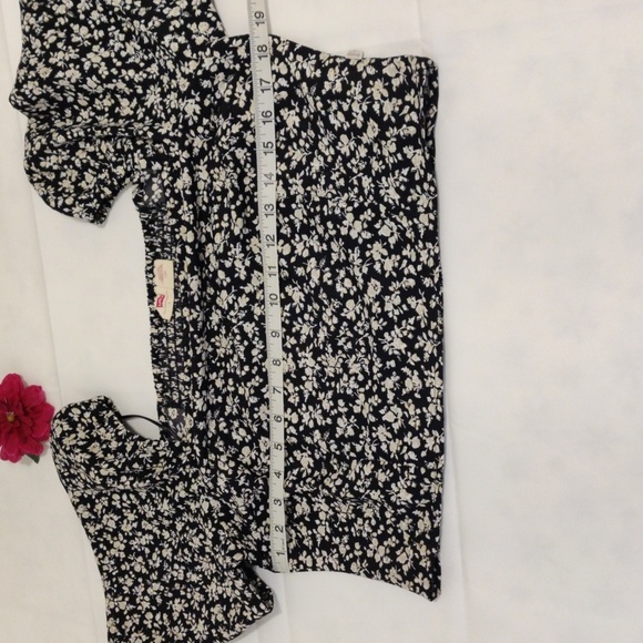 Levi's Women's Tops Levi's Statement Blouse - Picture 8 of 10